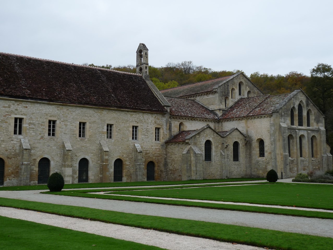Abbaye de Fontenay - l'église abbatiale